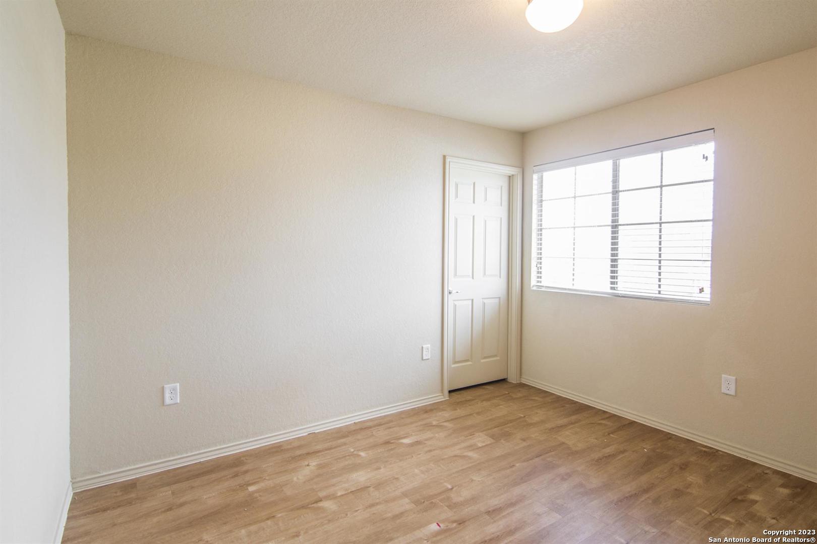 2242 Fishing Trail San Antonio TX 78224