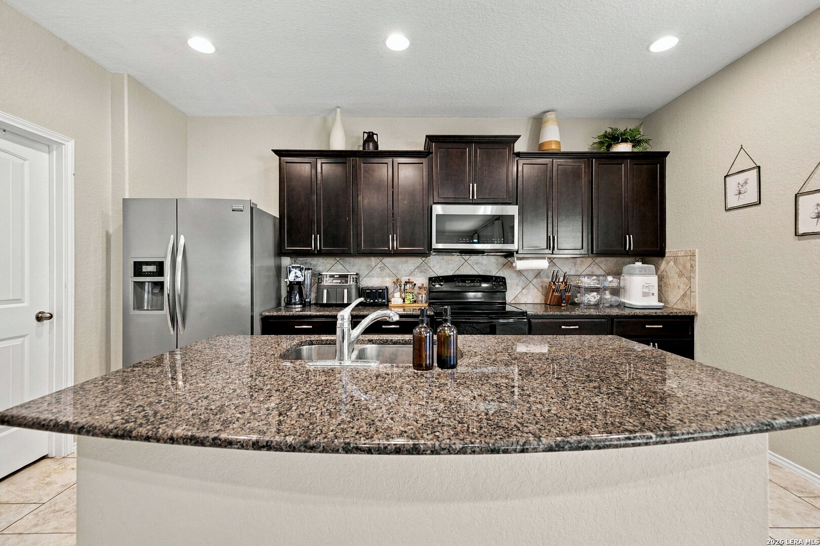 9814 Marbach Bend San Antonio TX 78245