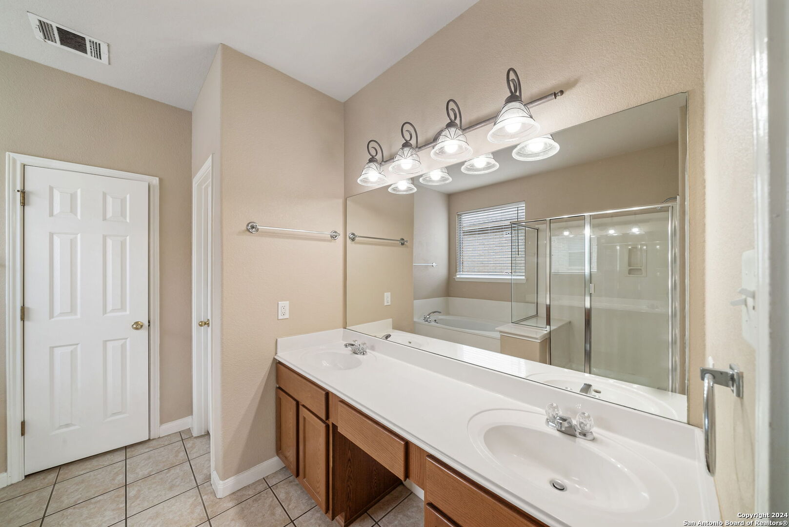 25811 Copperas Lane San Antonio TX 78260