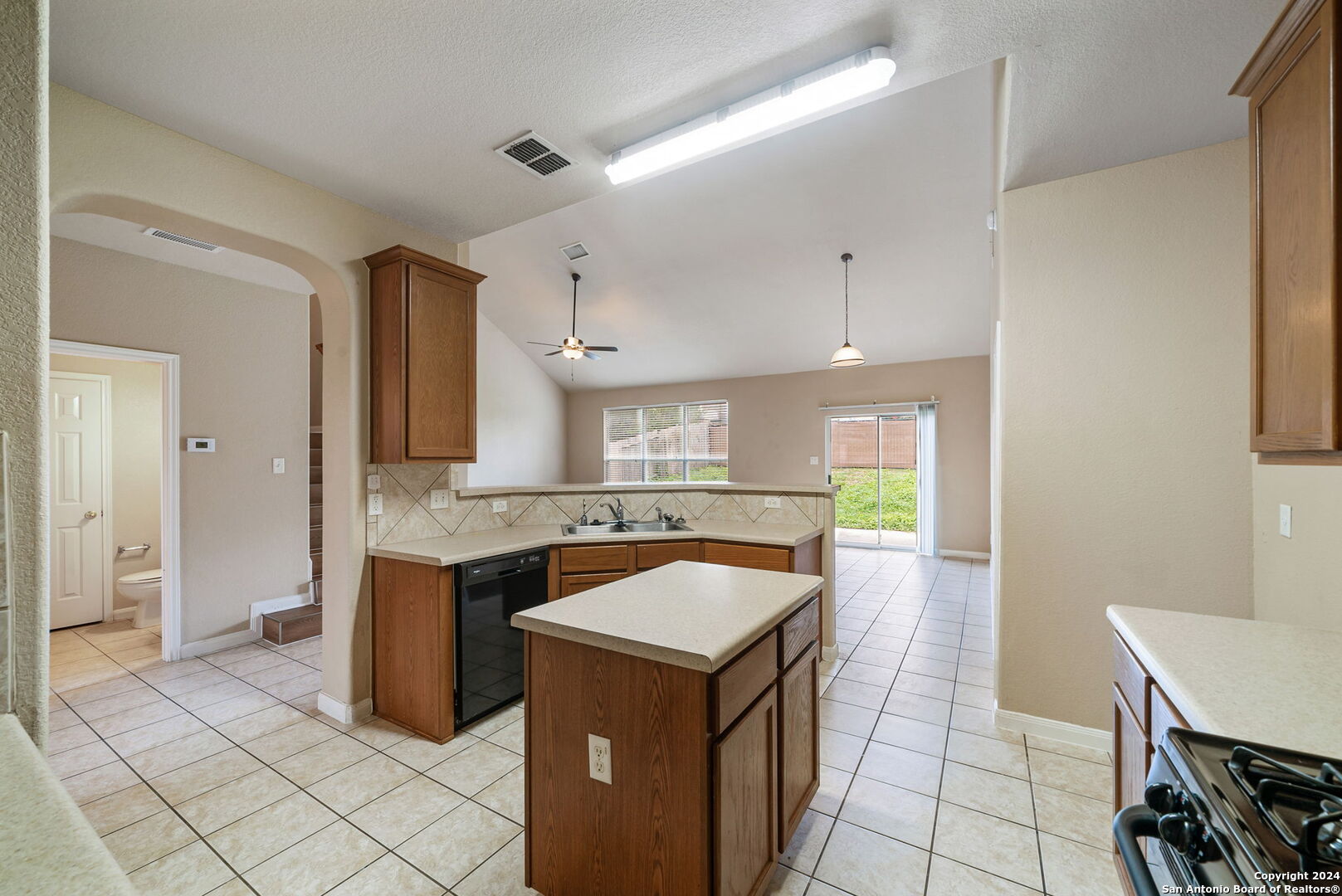 25811 Copperas Lane San Antonio TX 78260