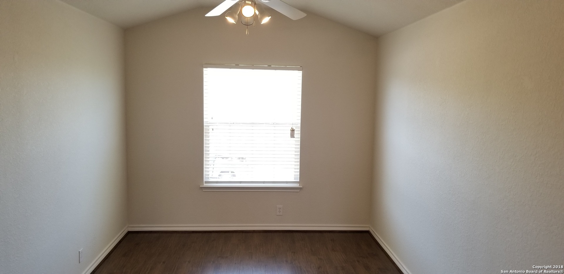 806 Thomas Ridge San Antonio TX 78251