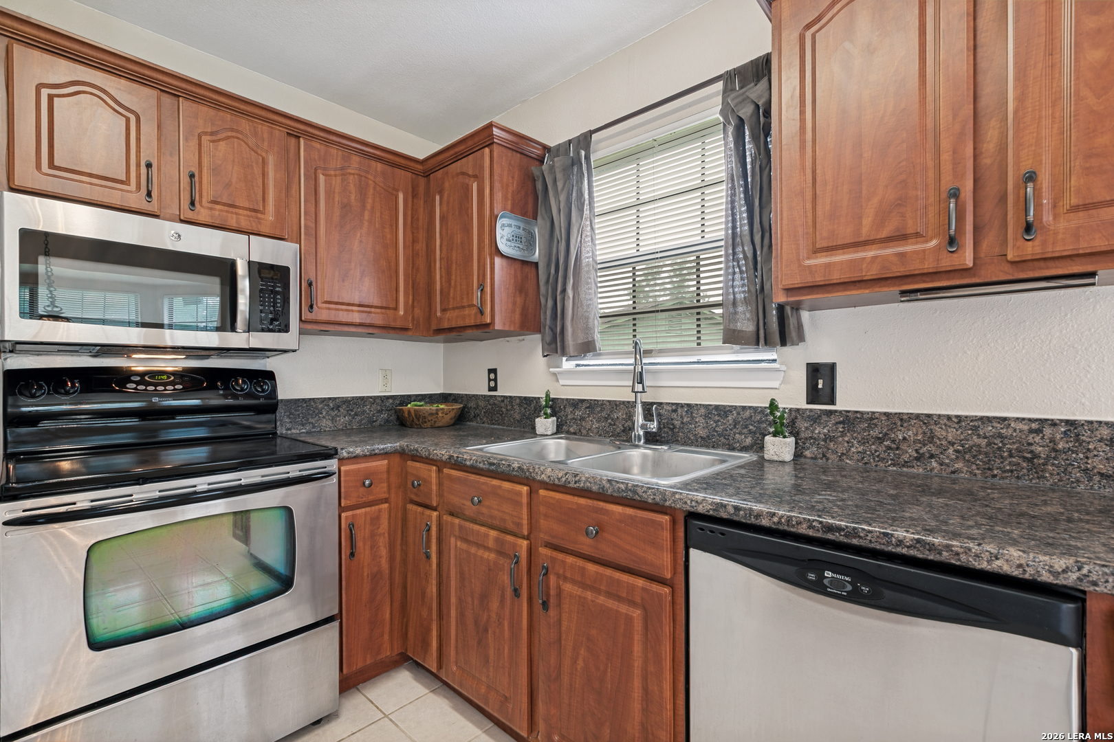 6991 Sunset Village San Antonio TX 78249