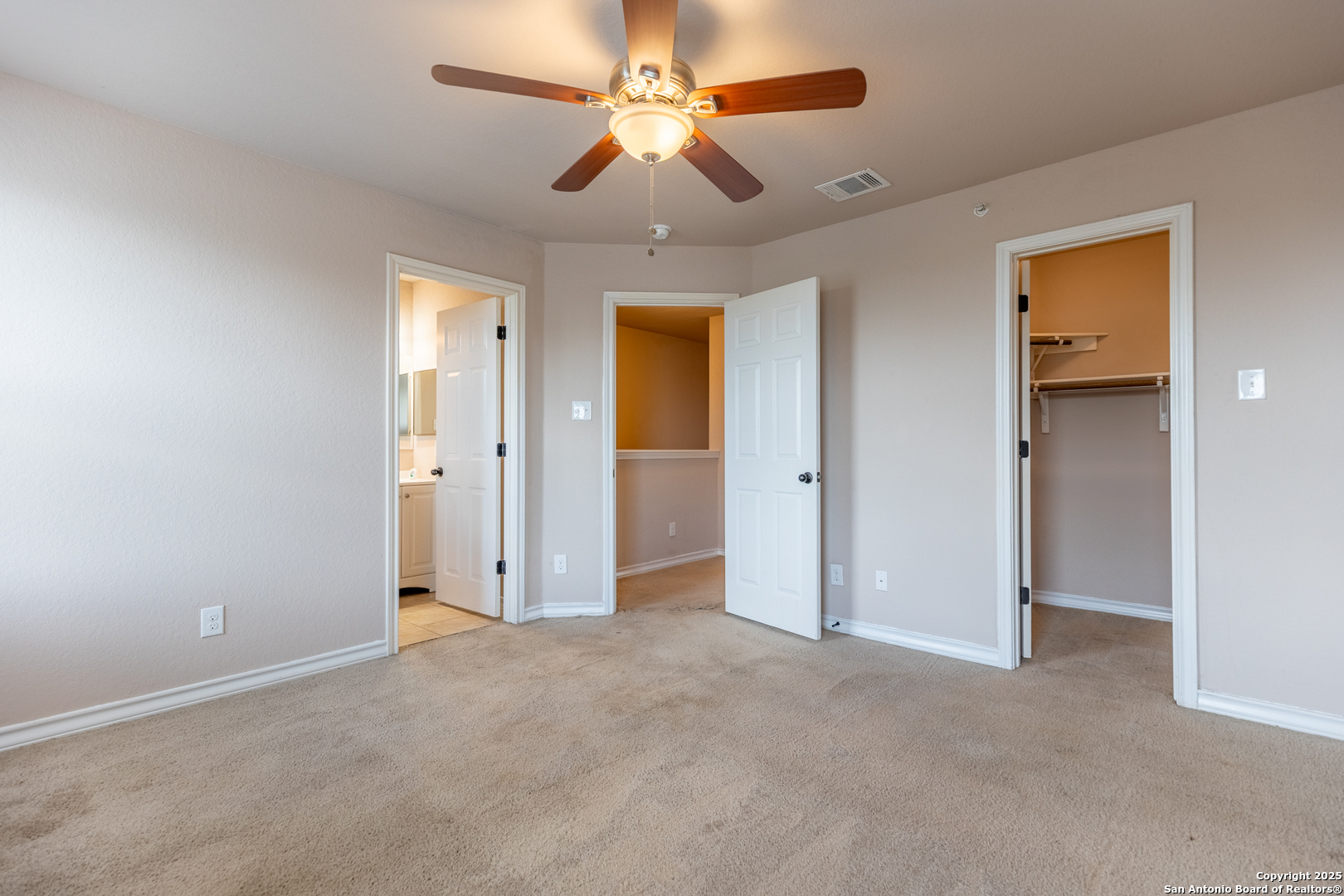 7314 Colina Converse TX 78109