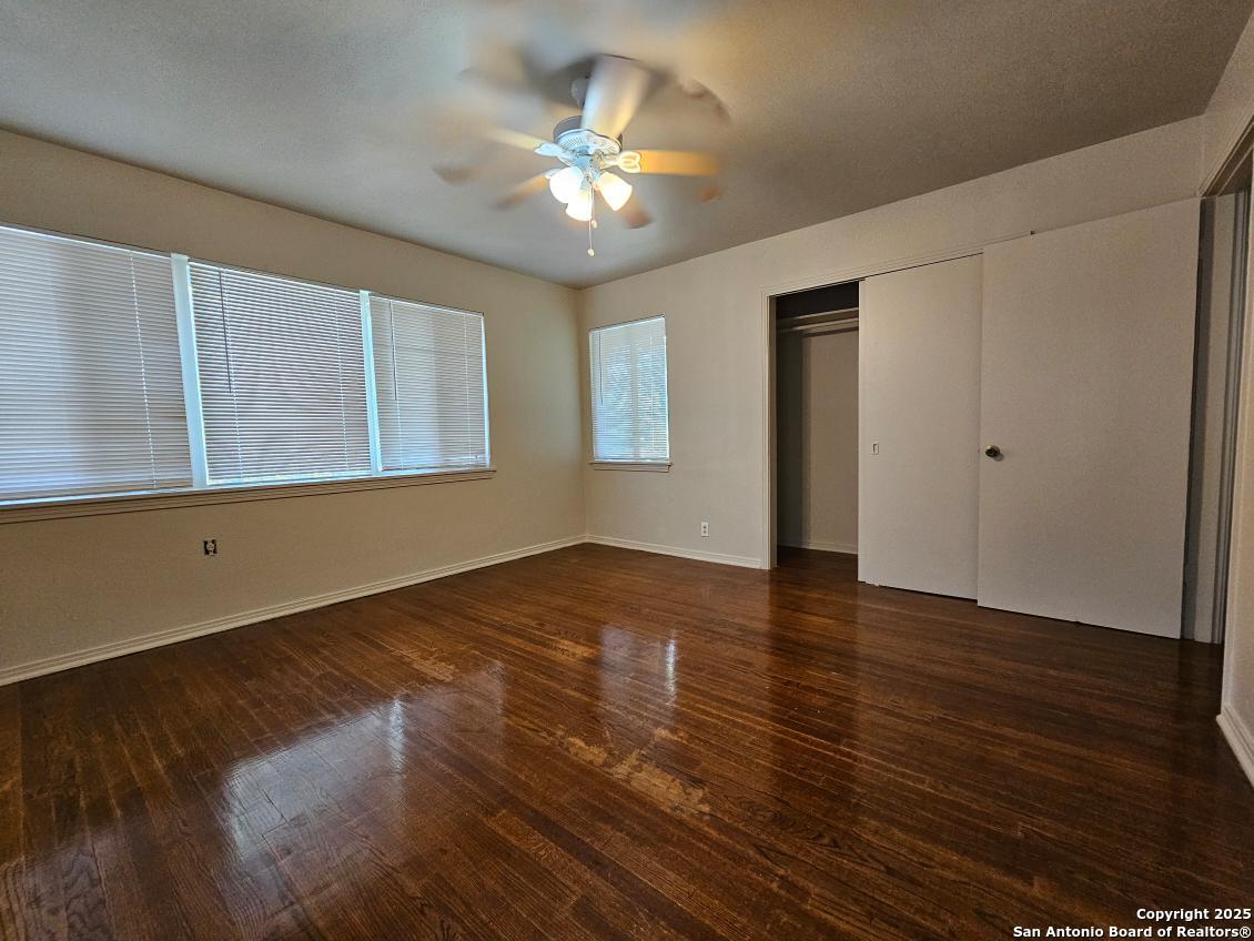 217 Lullwood San Antonio TX 78212