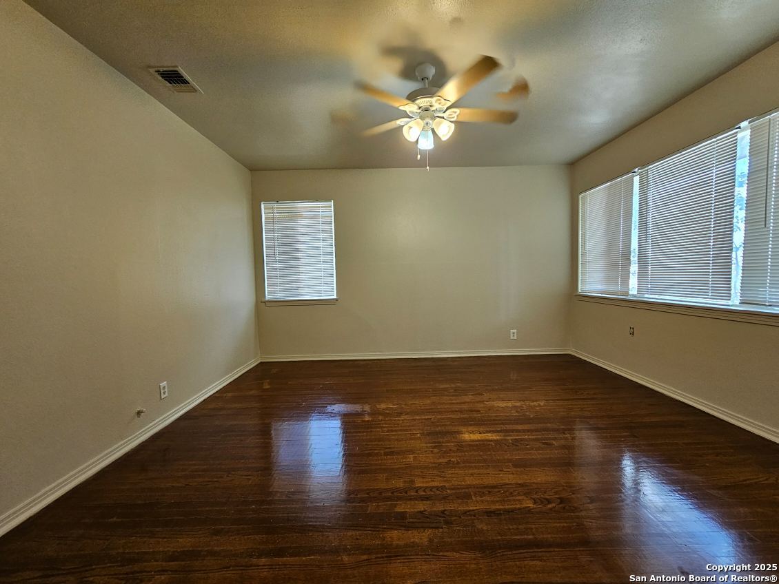 217 Lullwood San Antonio TX 78212