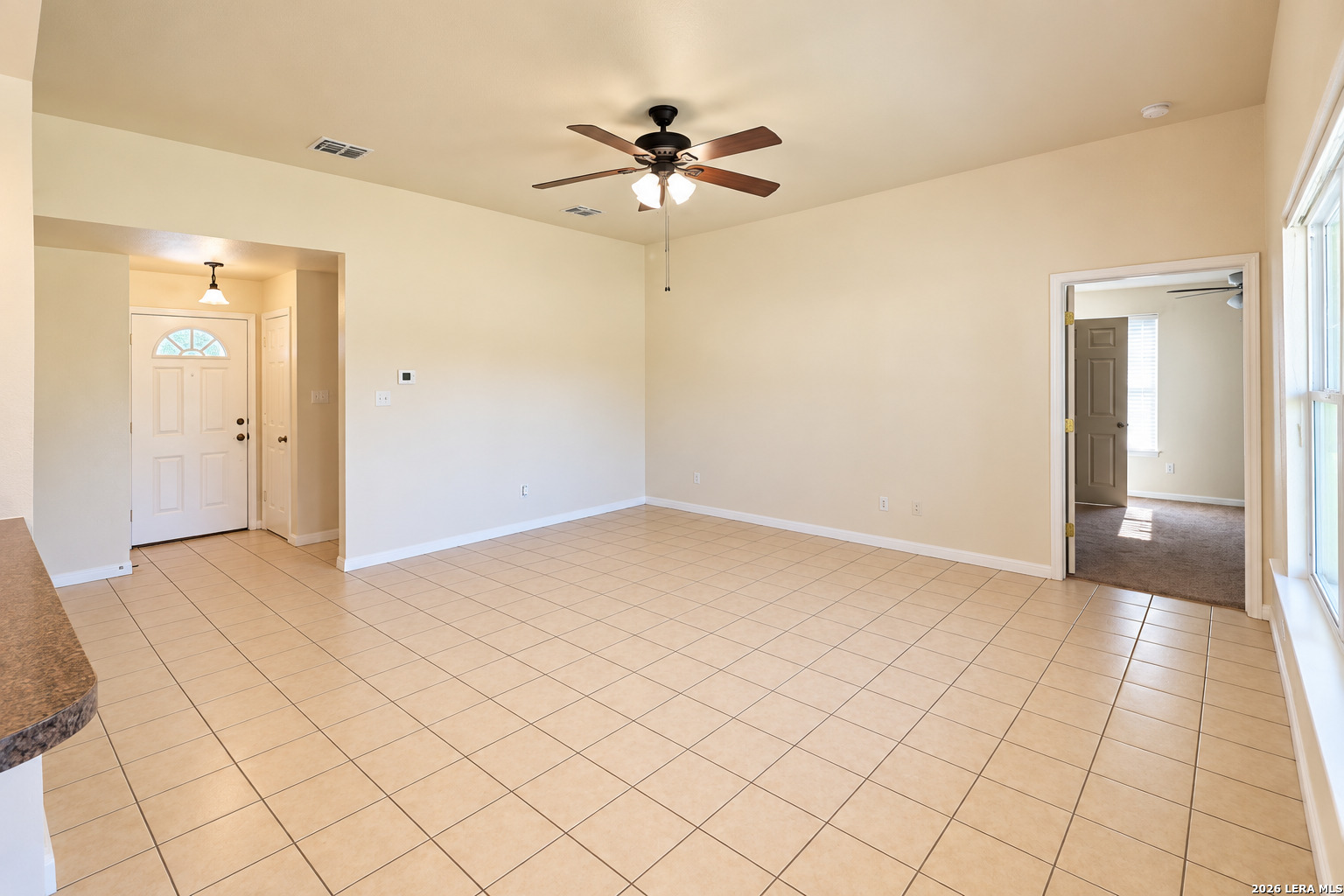431 4th Street Floresville TX 78114