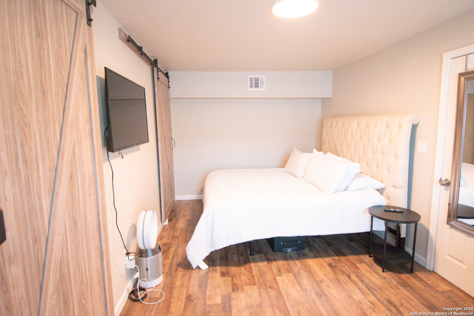 239 W Bedford San Antonio TX 78226