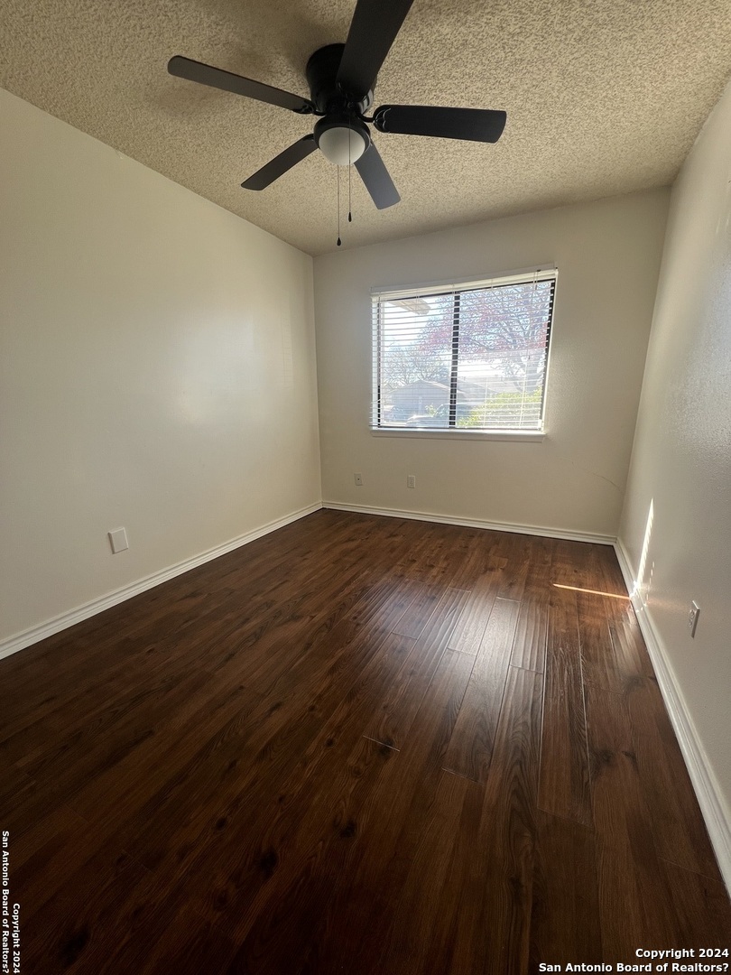 14434 Bluewood San Antonio TX 78233