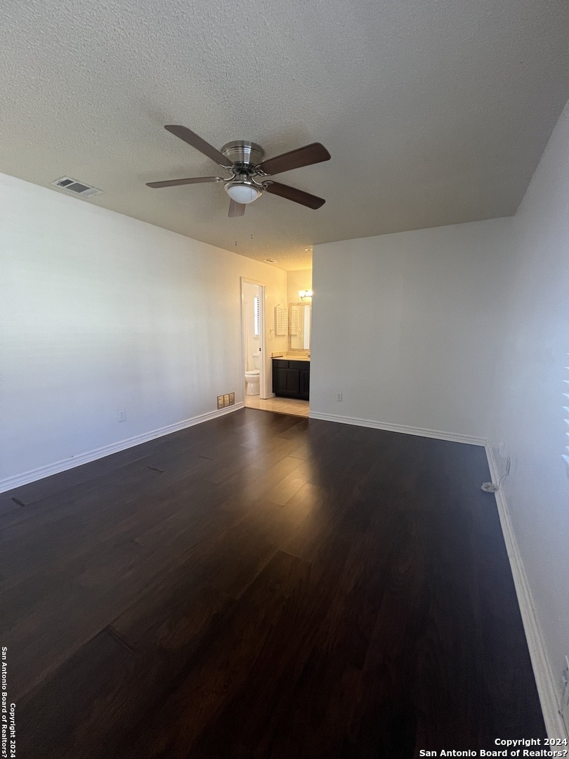 14434 Bluewood San Antonio TX 78233