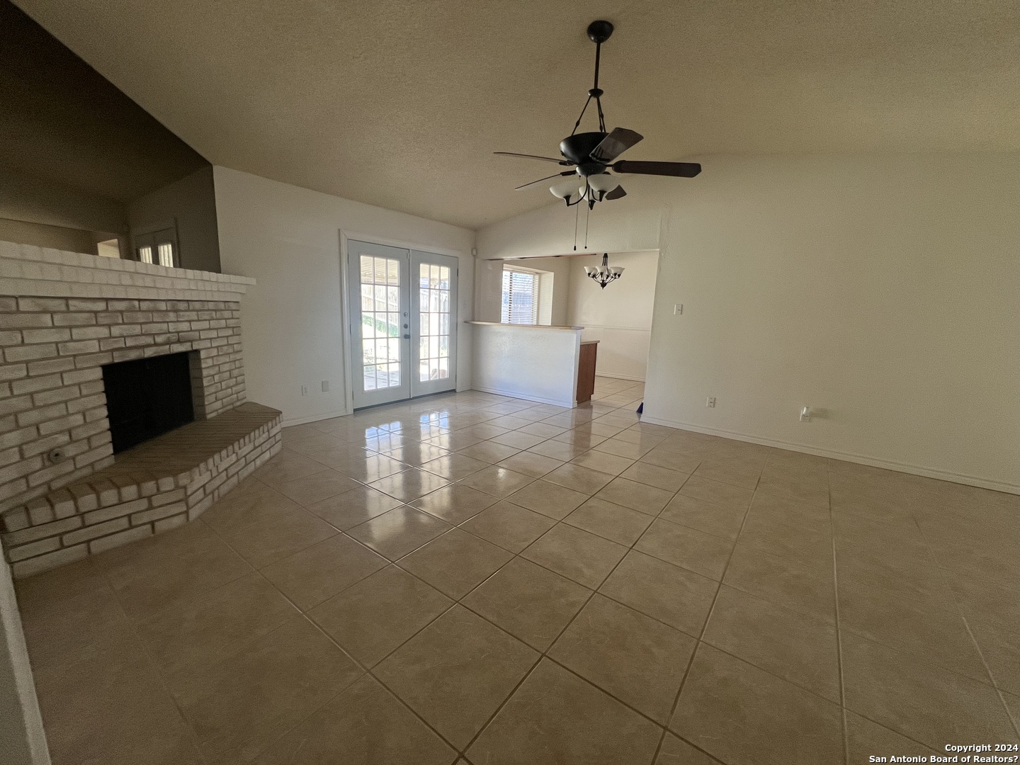 14434 Bluewood San Antonio TX 78233