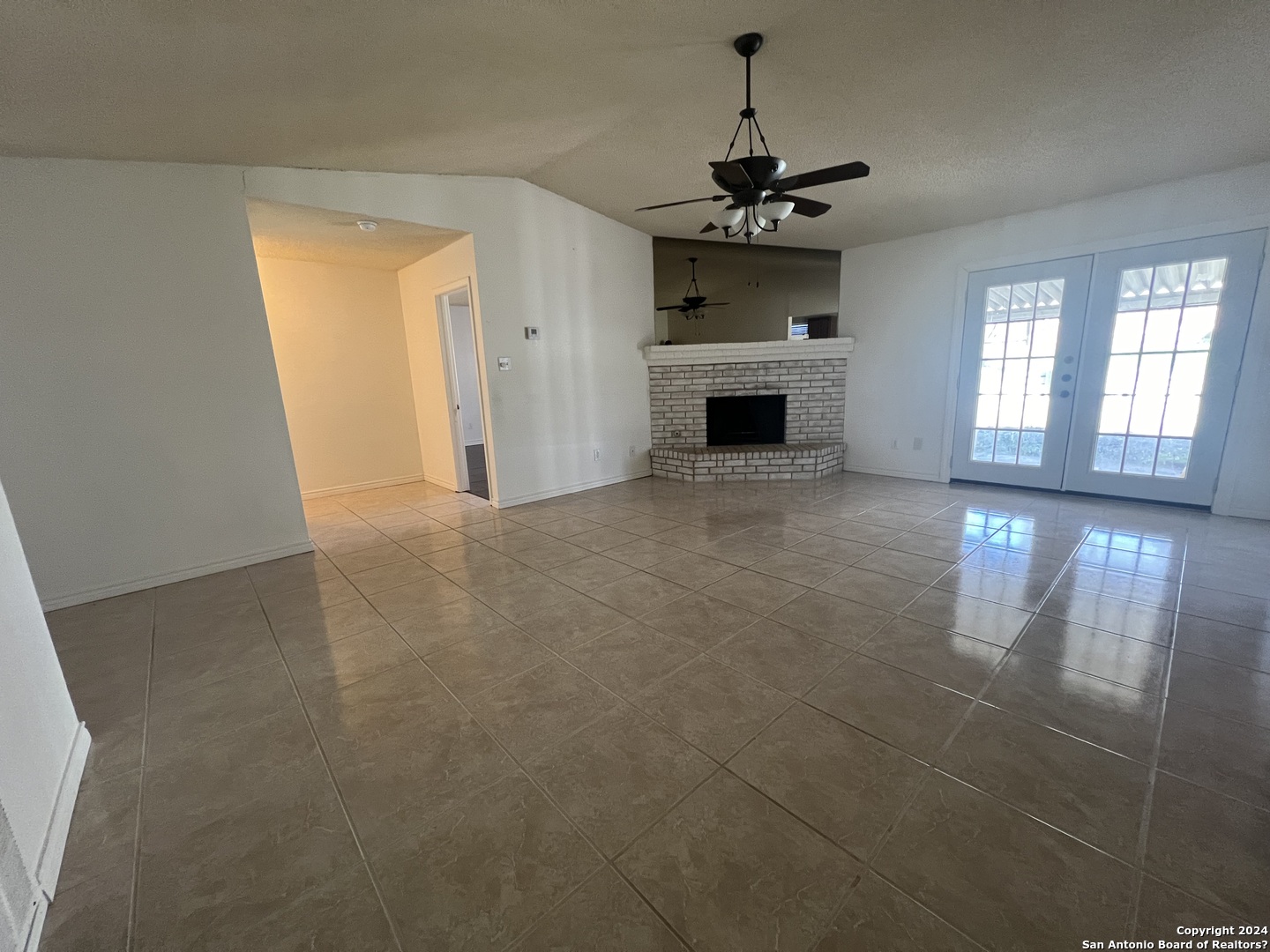 14434 Bluewood San Antonio TX 78233