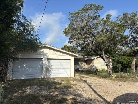 146 Cedar Street Pipe Creek TX 78063