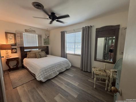 146 Cedar Street Pipe Creek TX 78063