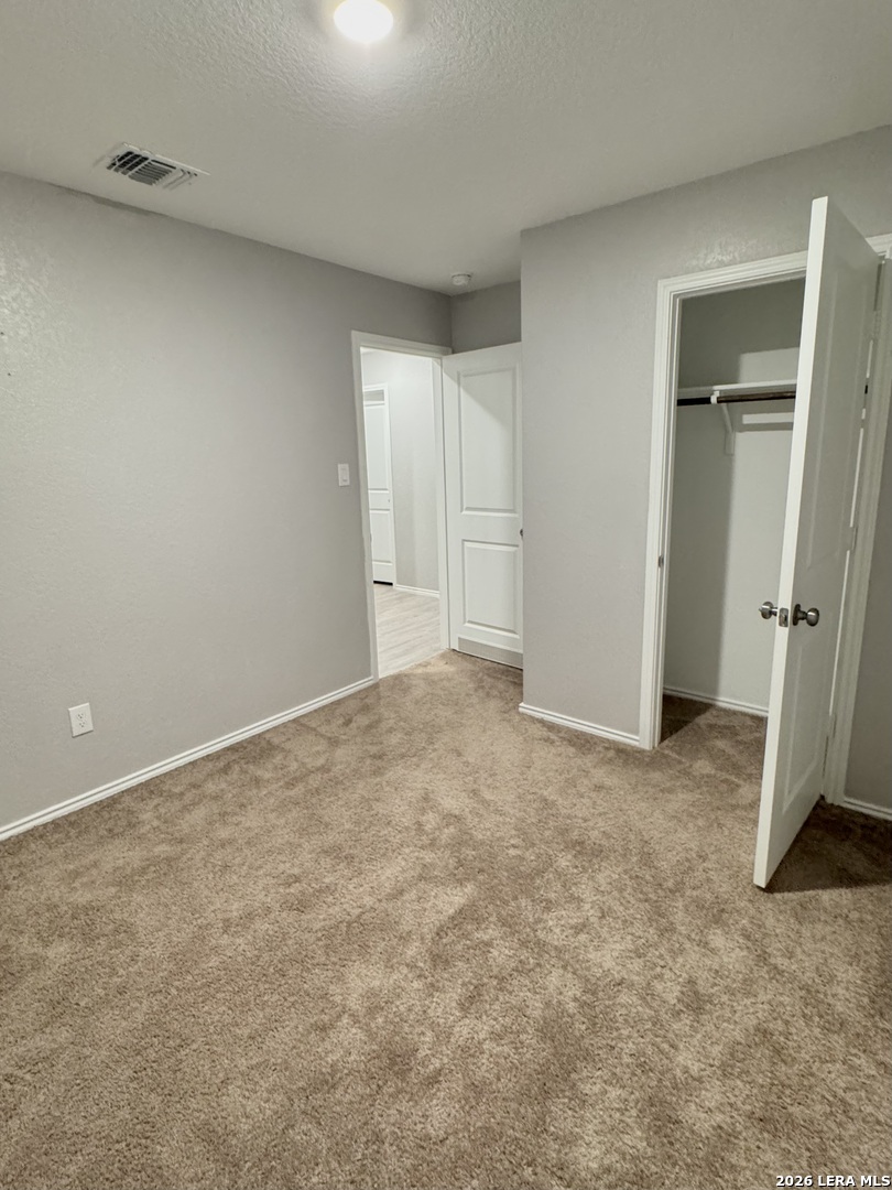 6855 Burgess Ridge Converse TX 78109