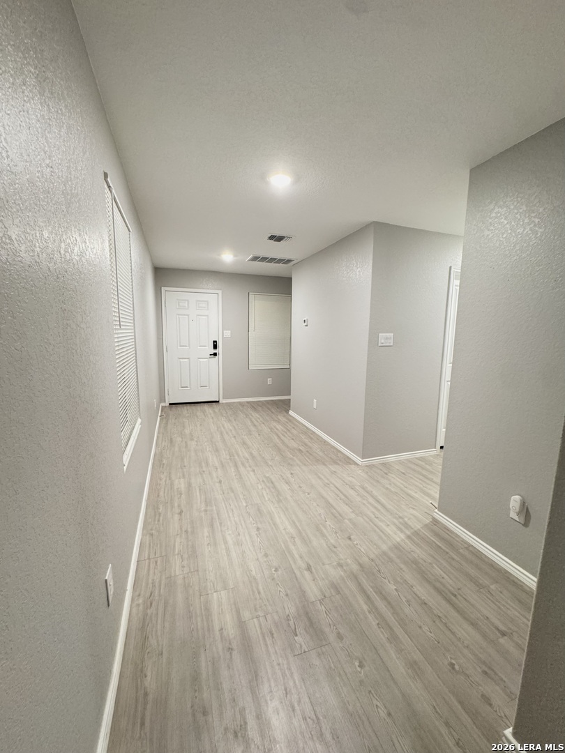 6855 Burgess Ridge Converse TX 78109