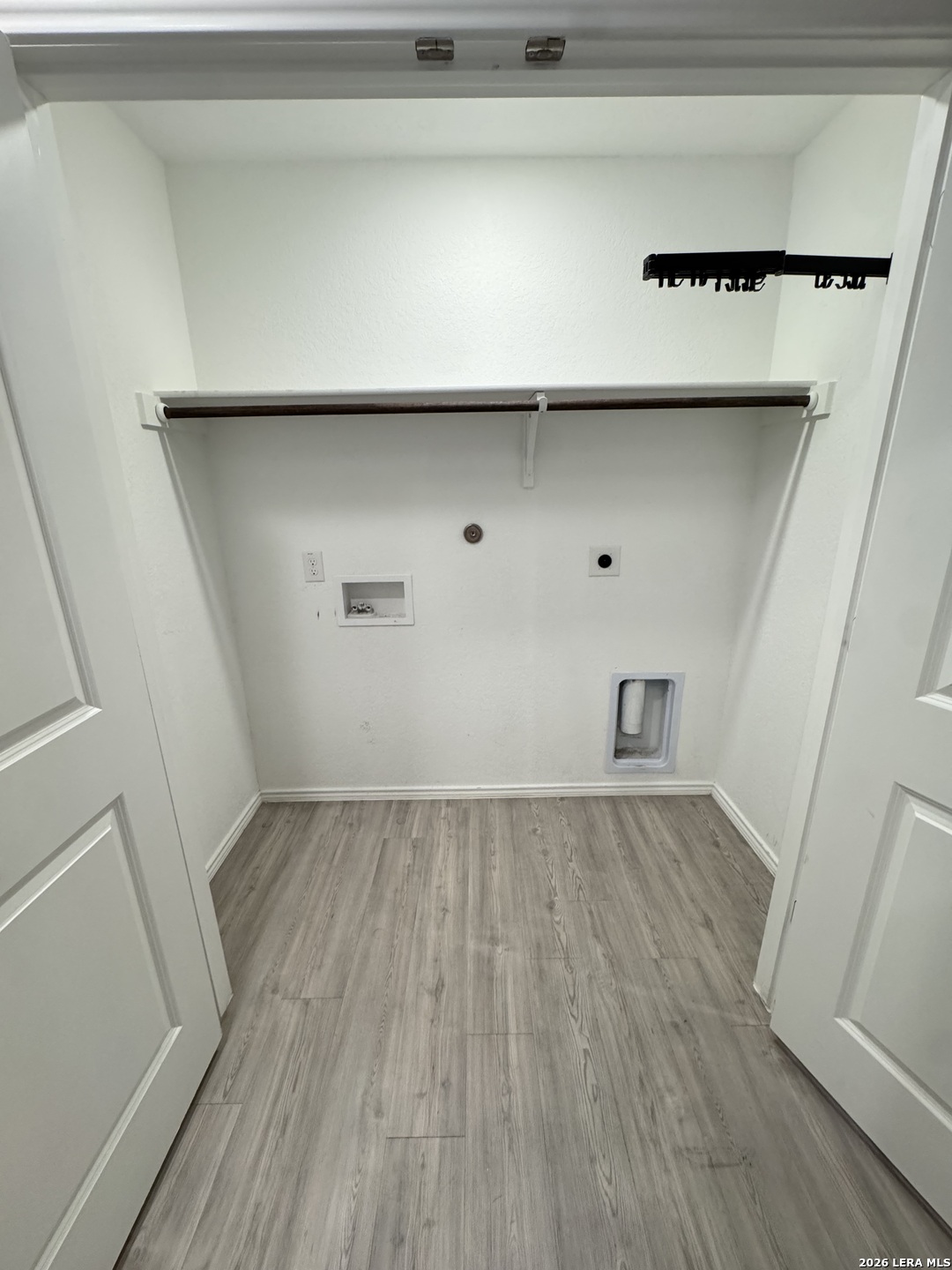 6855 Burgess Ridge Converse TX 78109