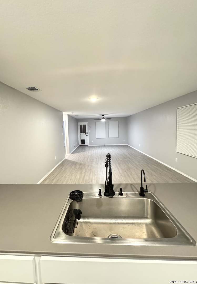 6855 Burgess Ridge Converse TX 78109
