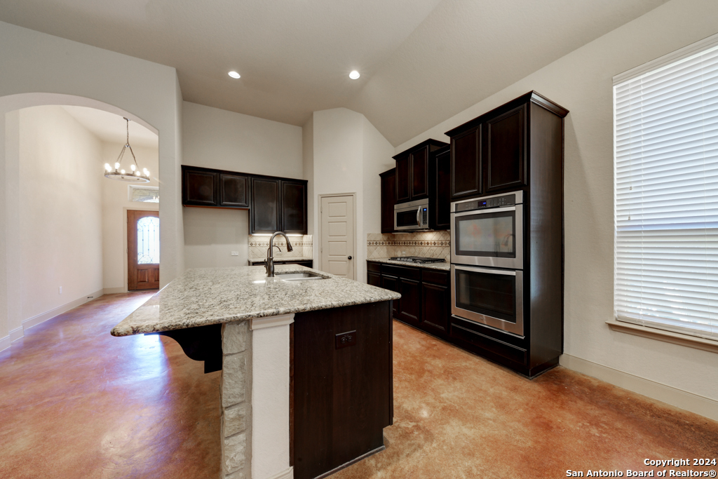 511 Pecan Forest New Braunfels TX 78130