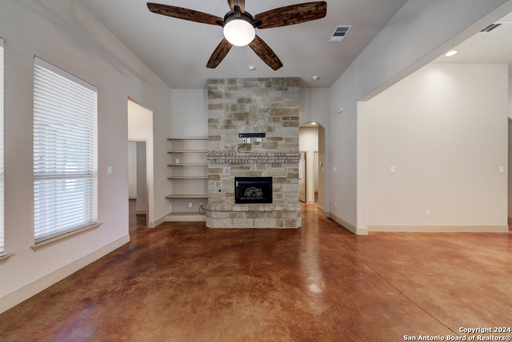 511 Pecan Forest New Braunfels TX 78130