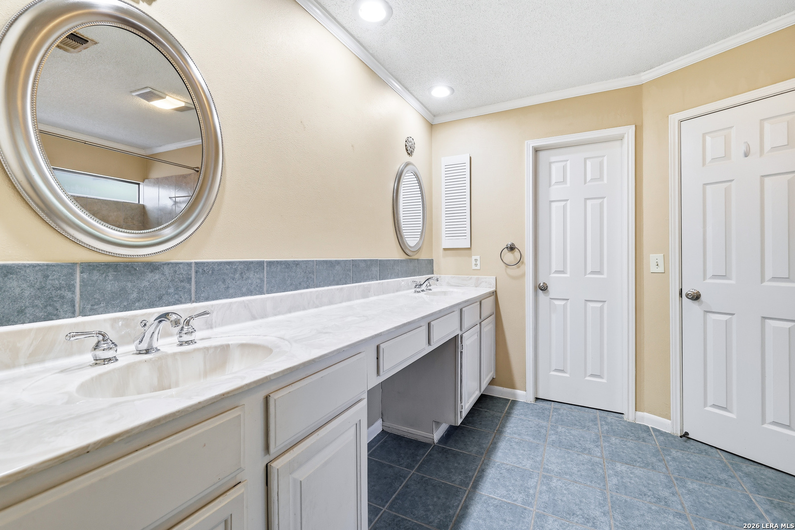 8411 Aristotle Universal City TX 78148