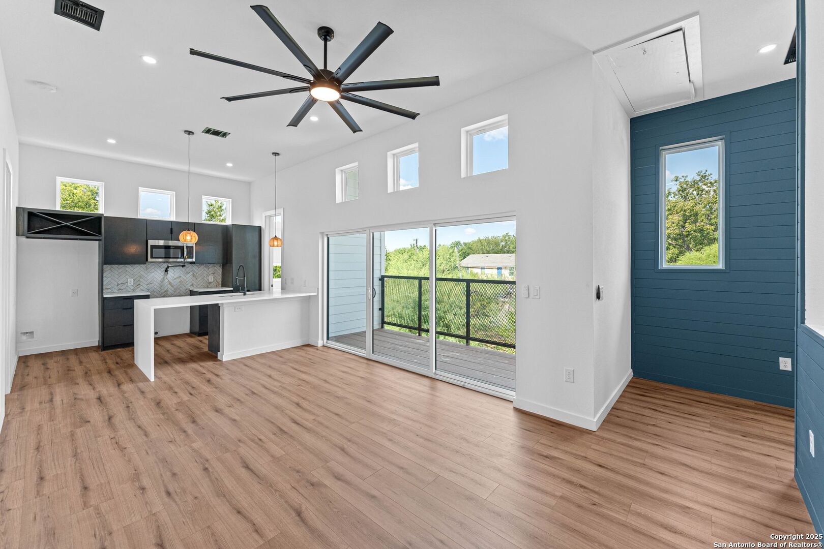 108 Vine Street San Antonio TX 78210