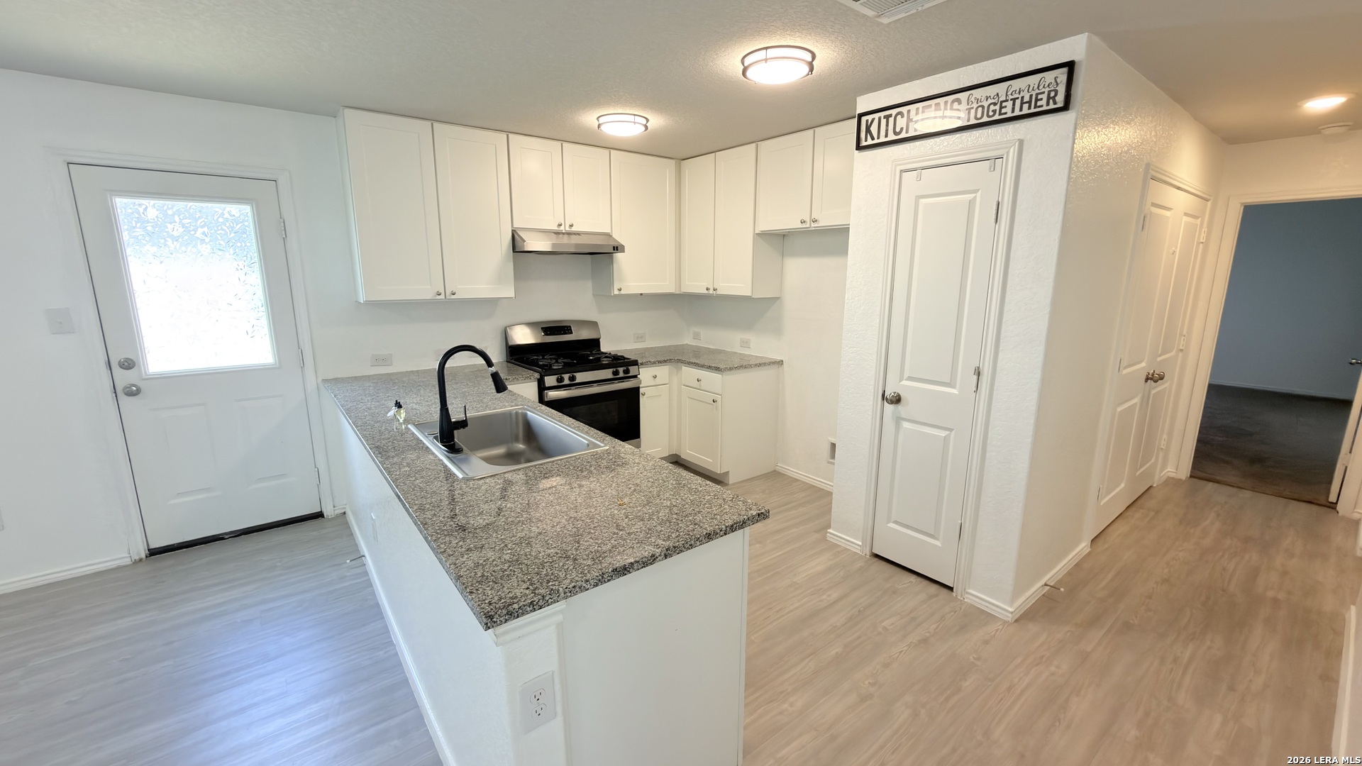 422 Ambush Ridge San Antonio TX 78220