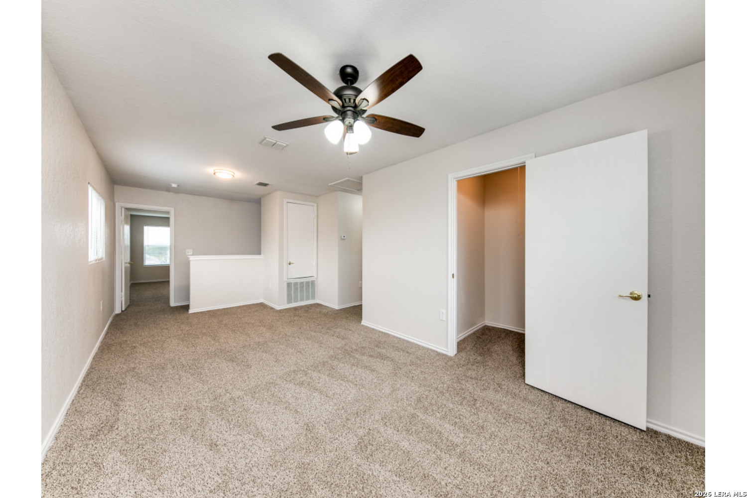 6022 Plumbago San Antonio TX 78218