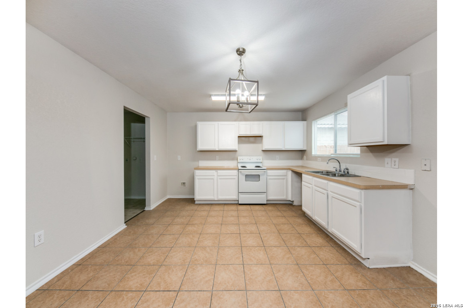6022 Plumbago San Antonio TX 78218