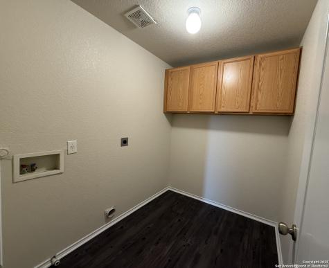 11111 Liberty Field San Antonio TX 78254