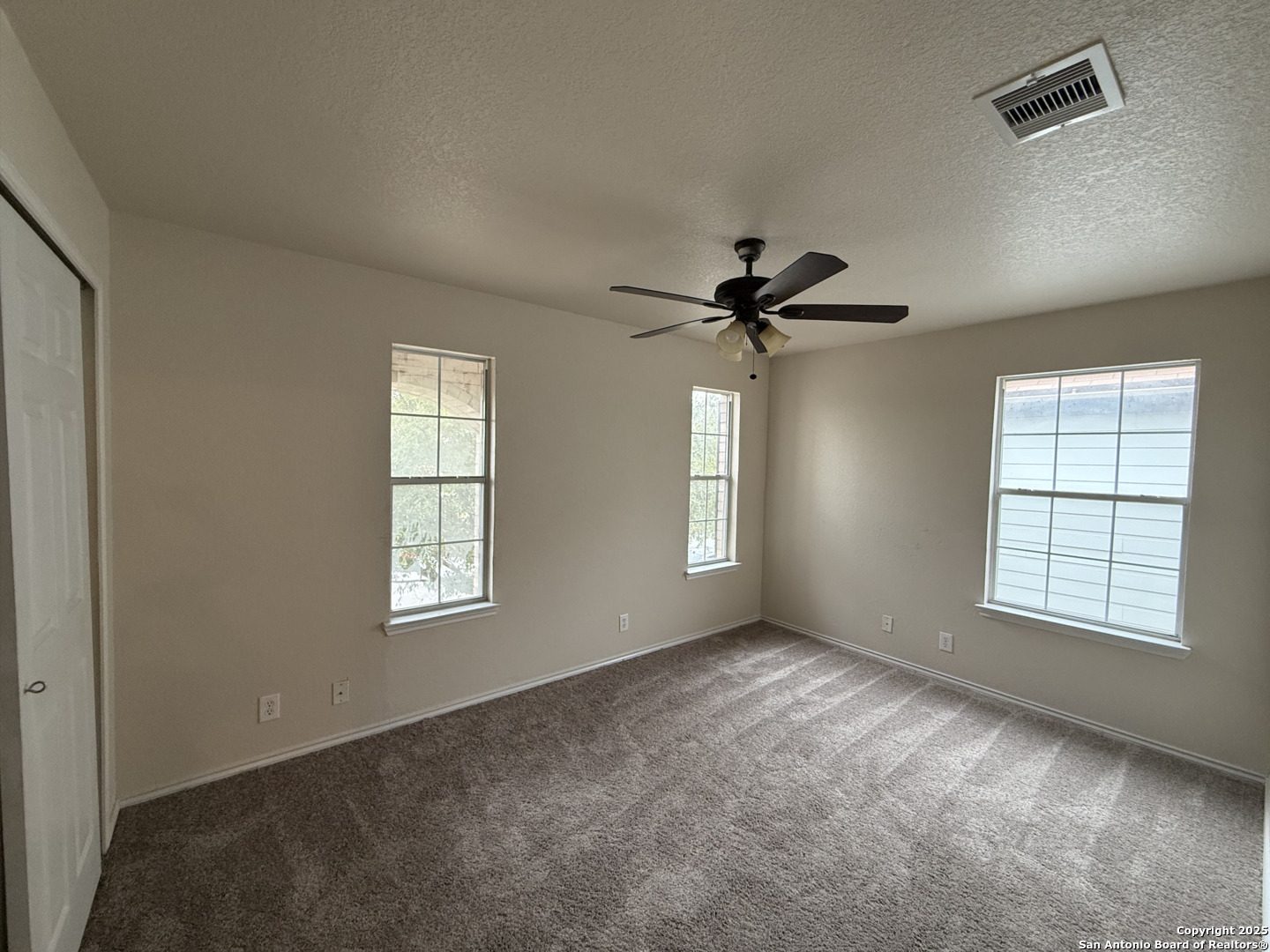 11111 Liberty Field San Antonio TX 78254