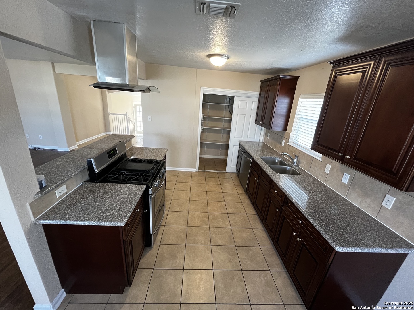 274 Rosemont Drive San Antonio TX 78228