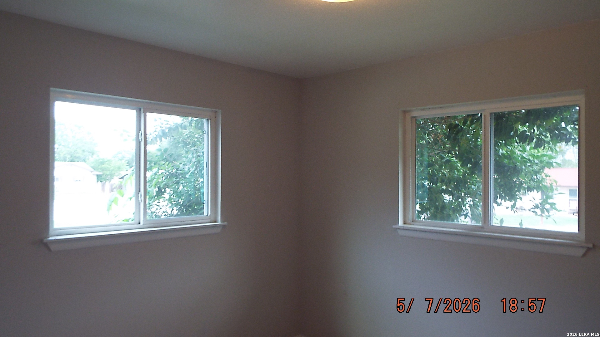 7329 Leading Oaks Live Oak TX 78233