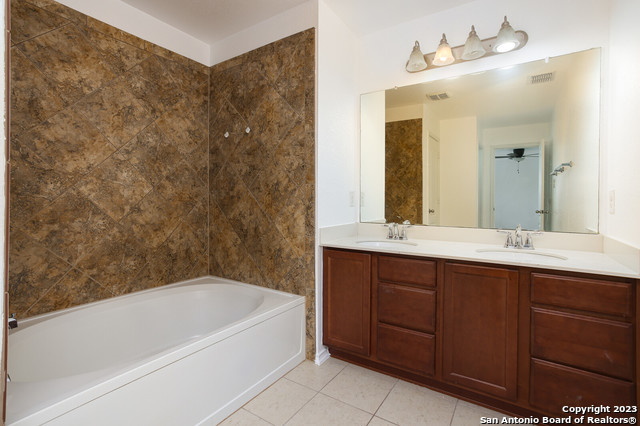 11014 Colt Isle San Antonio TX 78254