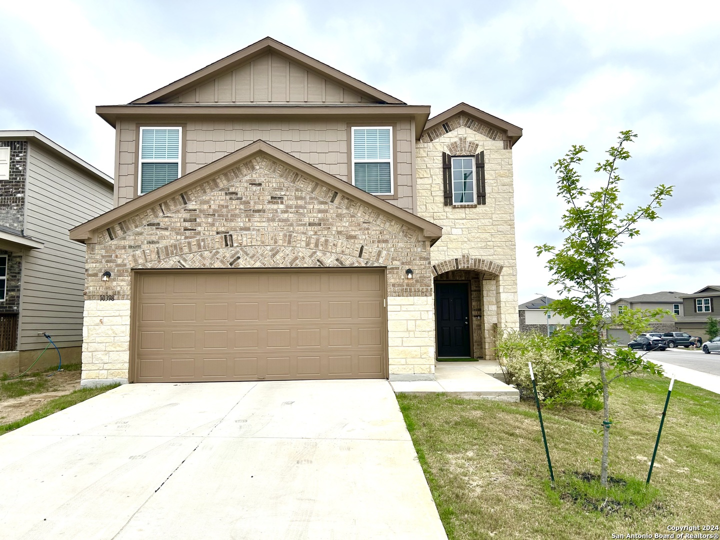 10398 Martin Creek San Antonio TX 78252