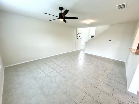 10398 Martin Creek San Antonio TX 78252