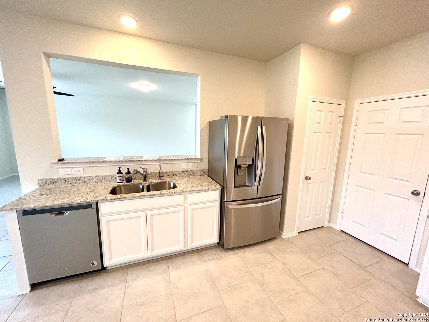 10398 Martin Creek San Antonio TX 78252