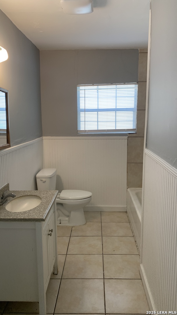 1524 W Woodlawn Avenue San Antonio TX 78201