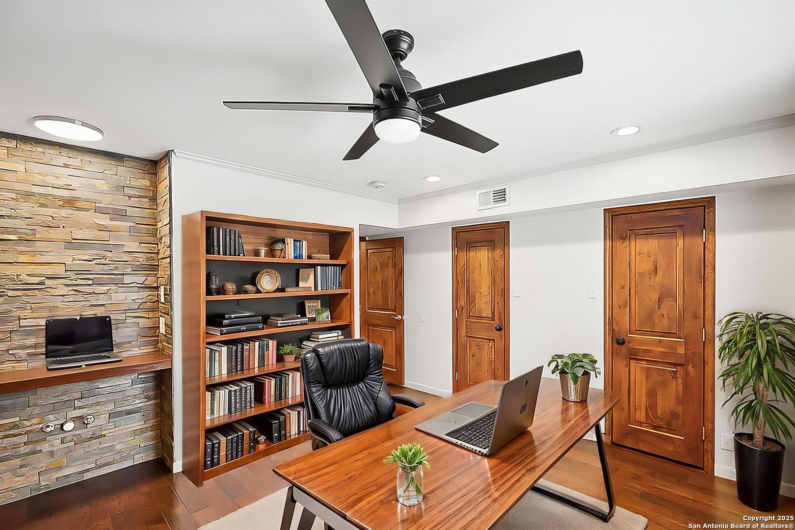102 Ruelle San Antonio TX 78209