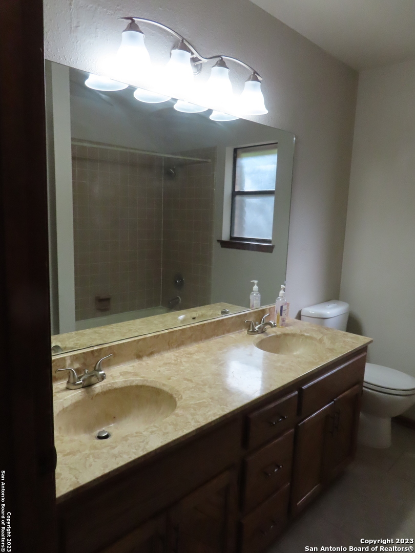 9207 Lasater Street San Antonio TX 78254