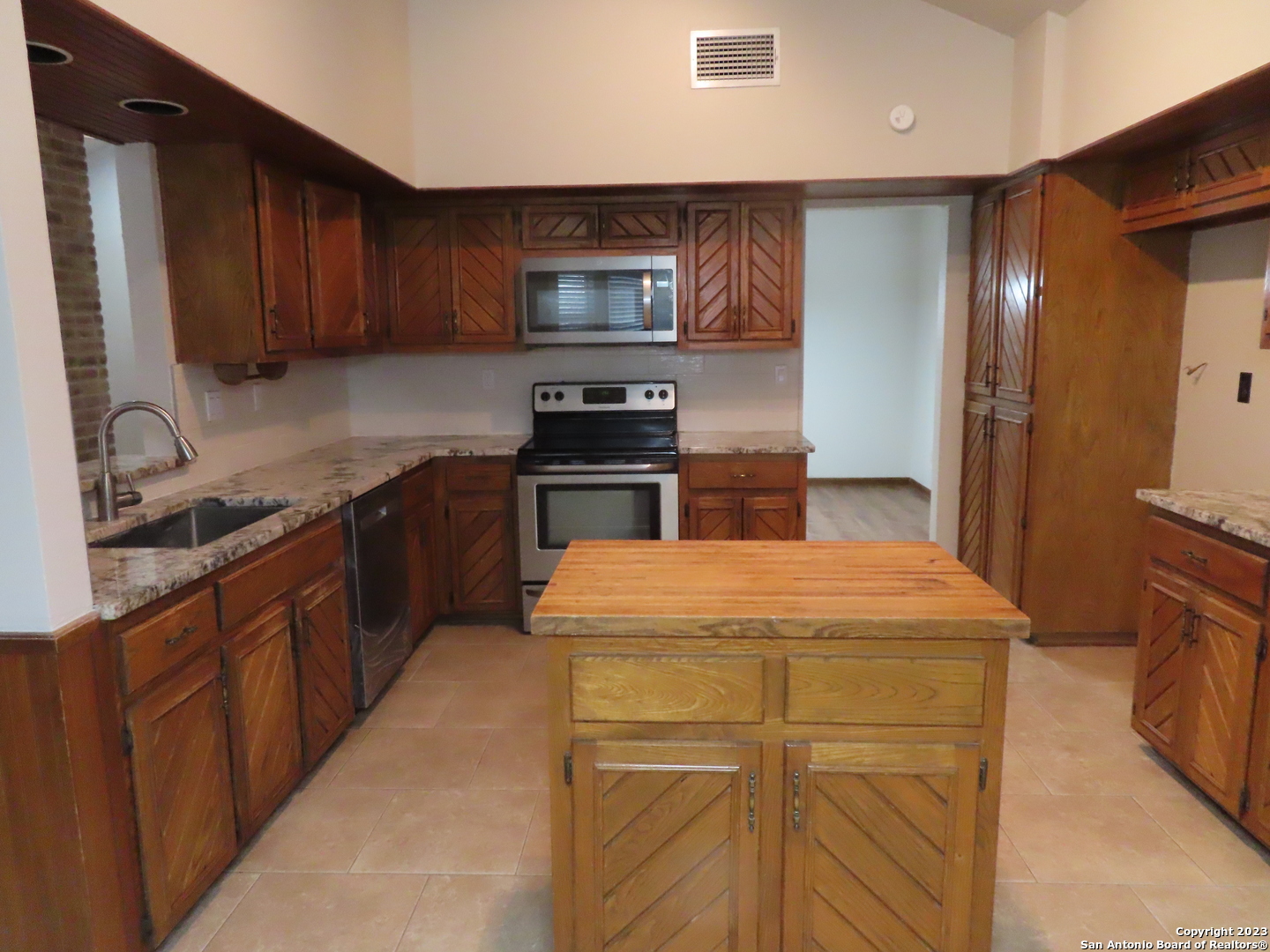 9207 Lasater Street San Antonio TX 78254