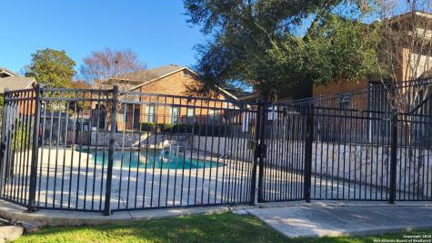 127 Chapel Hill Circle San Antonio TX 78040