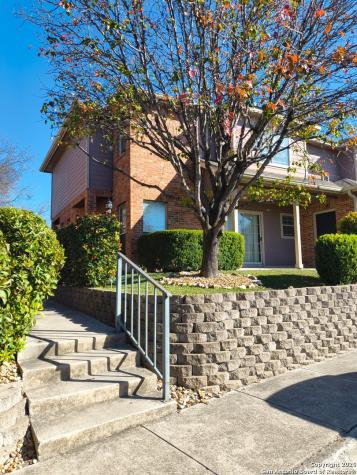 127 Chapel Hill Circle San Antonio TX 78040