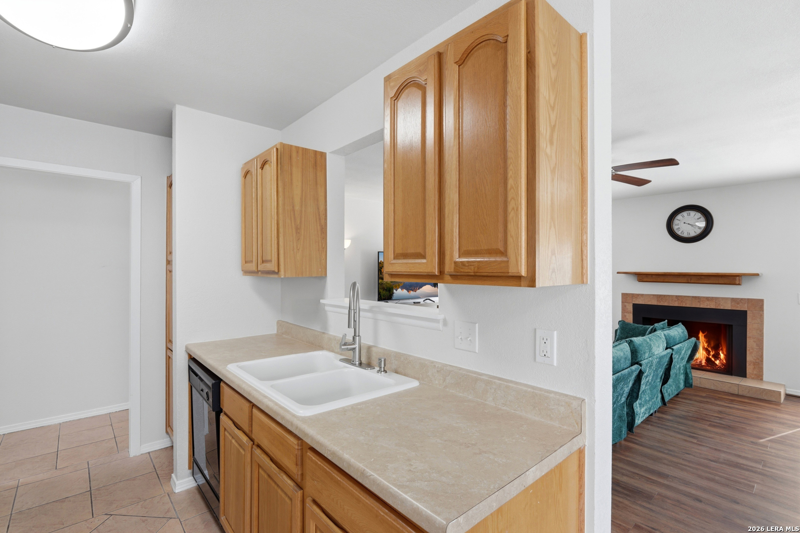 5806 Valley Forge San Antonio TX 78233