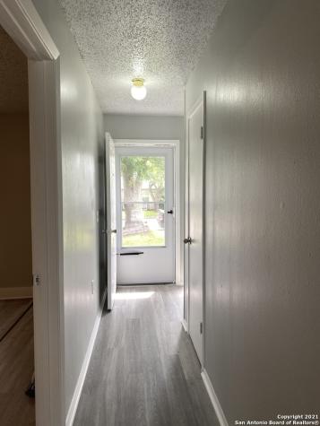 12421 Trailing Oaks Street Live Oak TX 78233