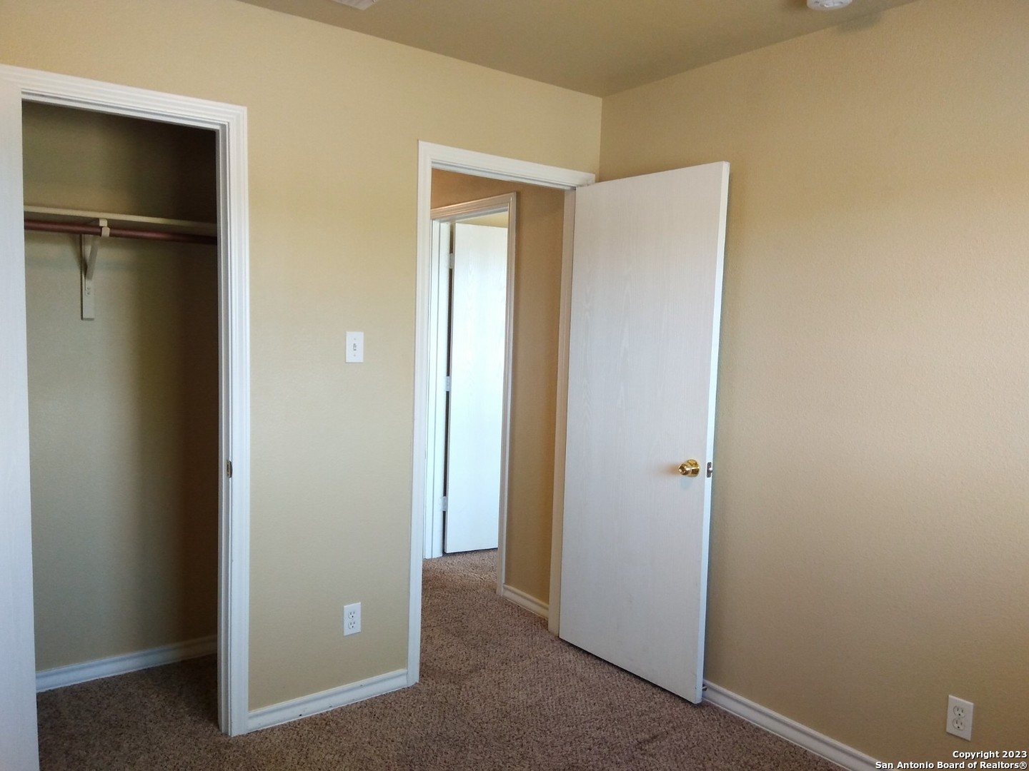 5026 Summitwood San Antonio TX 78229