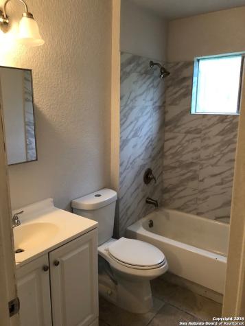 5619 Brookhill San Antonio TX 78228