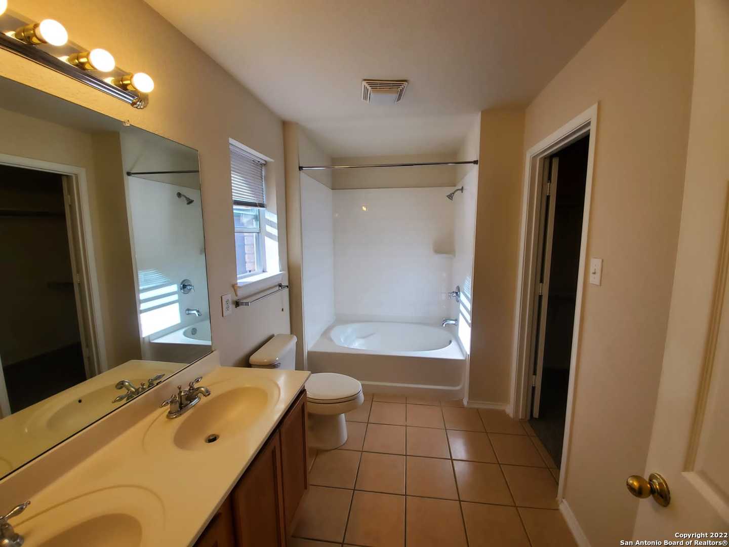 14518 Sacred San Antonio TX 78247