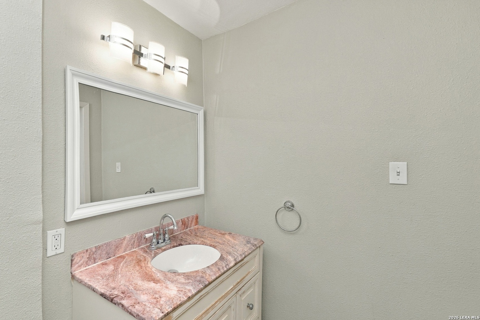 656 Fern Meadow Drive Universal City TX 78148