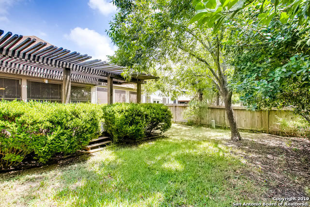8826 Lost Woods San Antonio TX 78240