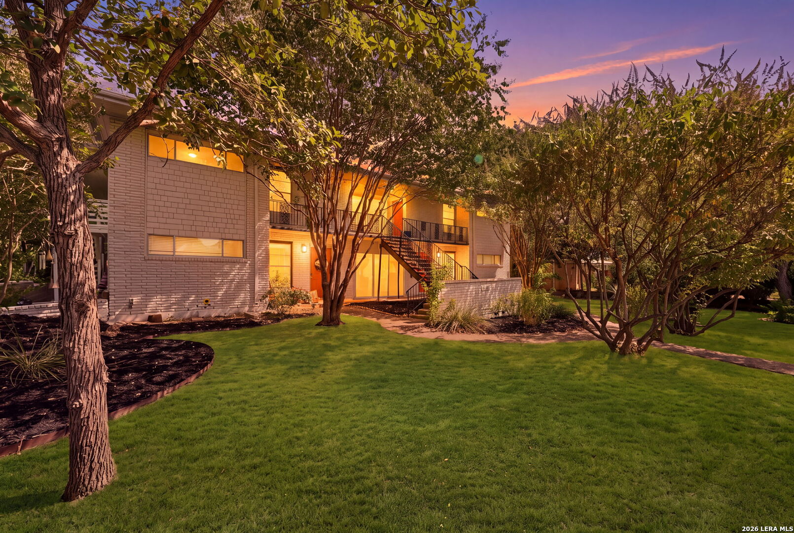 1157 Garraty Terrell Hills TX 78209